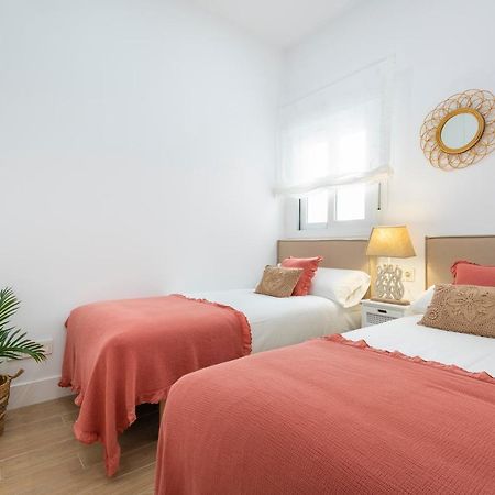 Genteel Home Juan Rabadan إشبيلية المظهر الخارجي الصورة
